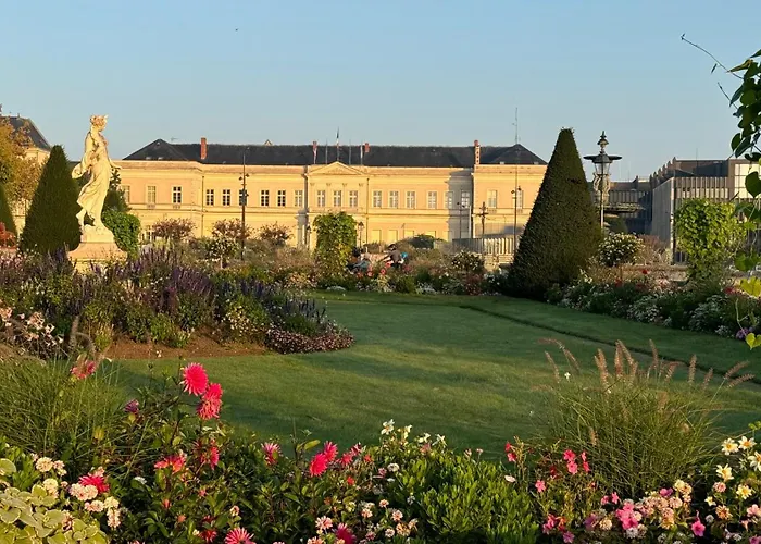 Exceptionnel !! Loft Patrimonial Coeur D Апартаменты